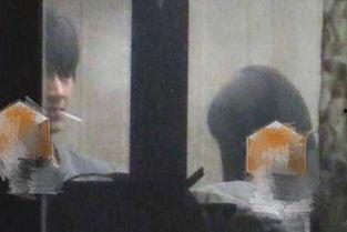 吃瓜群众等待看戏视频,看戏视频即将揭晓精彩瞬间 吃瓜群众等待看戏视频,看戏视频即将揭晓精彩瞬间