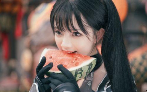 王奕萌吃瓜少女视频在线观看,揭秘娱乐圈幕后故事